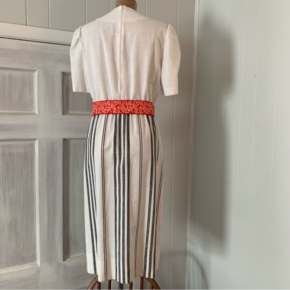 Vintage Dress 1970s striped With red and white Bow patterned sash Linen Feel - Picture 2 of 16